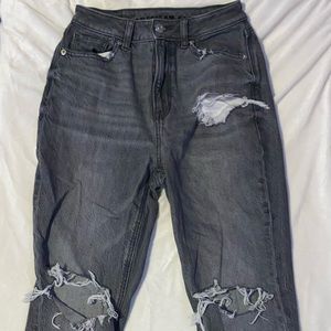 Size 00 Short Grey American Eagle Mom Jean